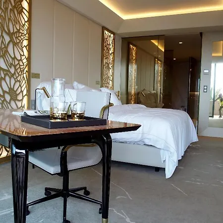 Savoy Palace The Leading Of The World 5*